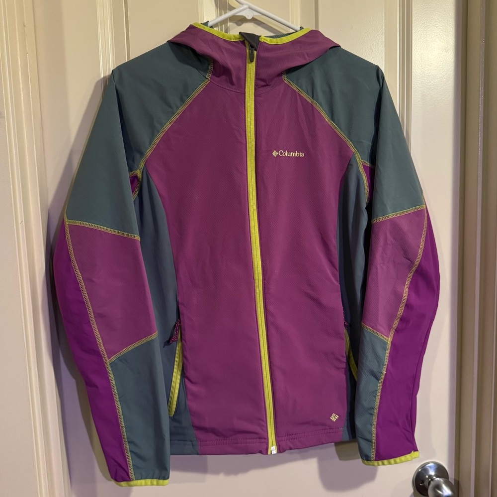 Columbia Sportswear Womens Vibrant Purple and Gray Shell with Hood